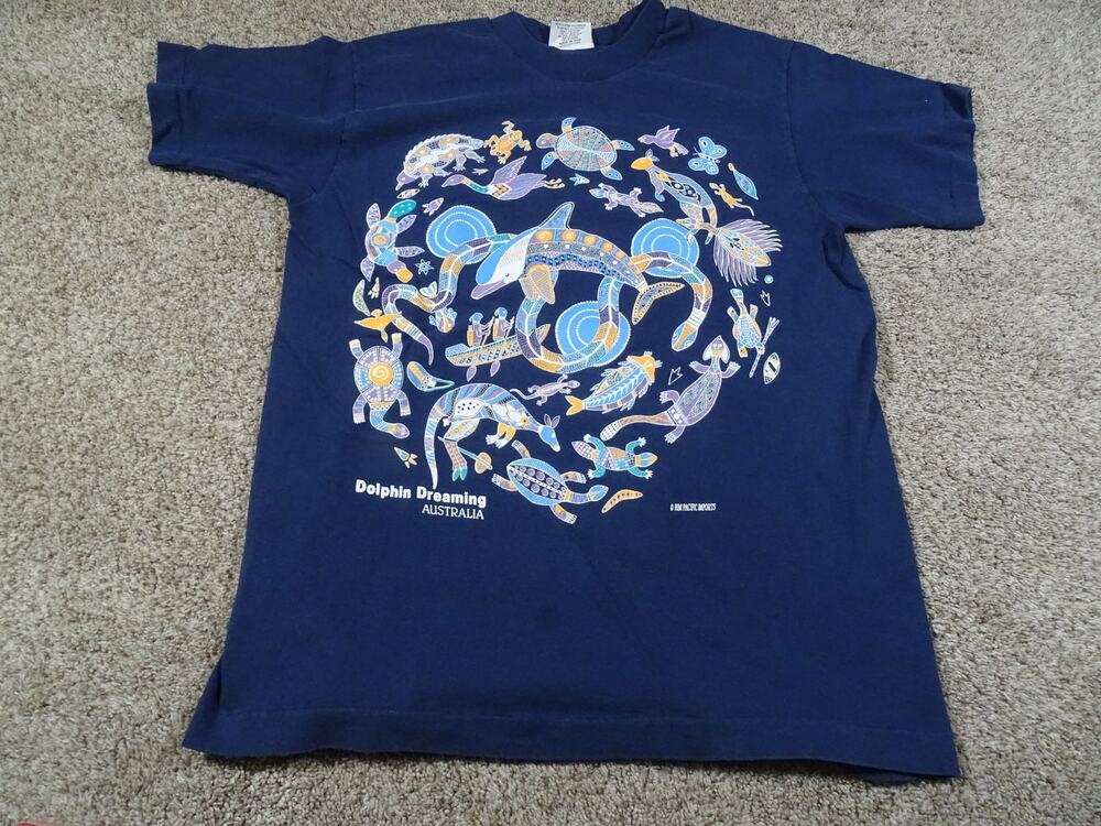 Vintage 90s Dolphin Dreaming Australia T-Shirt Medium Aboriginal Art USA Made